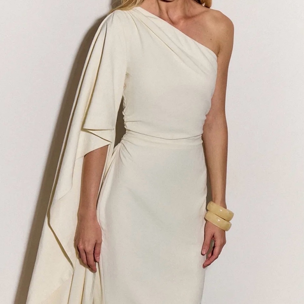 TEXTURED SATIN SLEEVE DETAIL MAXI DRESS